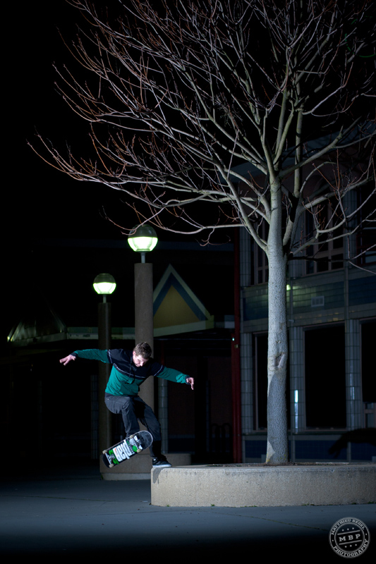 Skateboard – Foot plant impossible by Tony